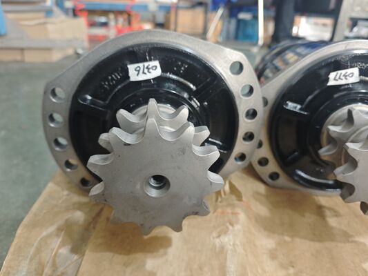 Type de puissance à huile hydraulique Moteur à pistons hydrauliques Pression nominale 40 MPa Couleur Demande du client Idéal pour les engins lourds